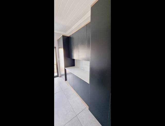 3 BEDROOM HOUSE FOR SALE IN ISLAND VIEW